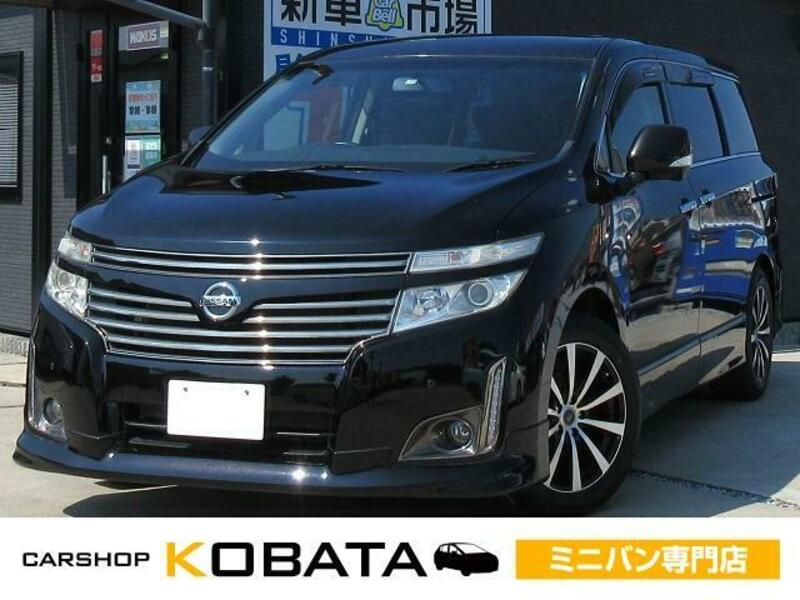 NISSAN ELGRAND