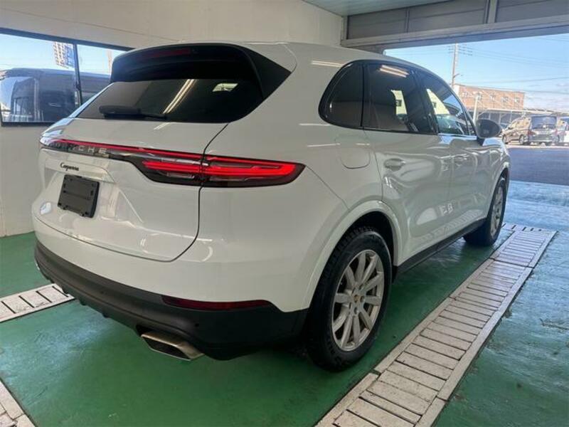 CAYENNE