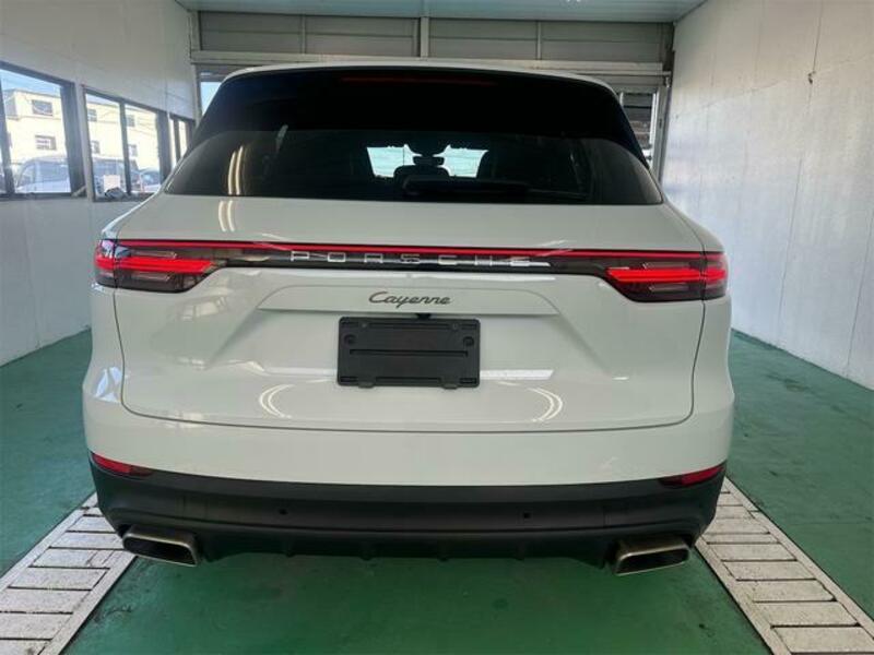 CAYENNE