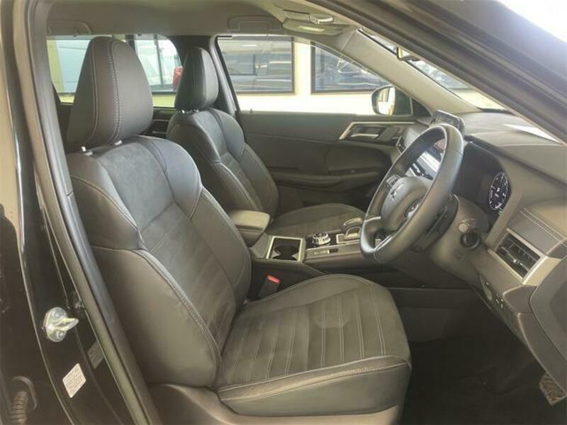 OUTLANDER PHEV