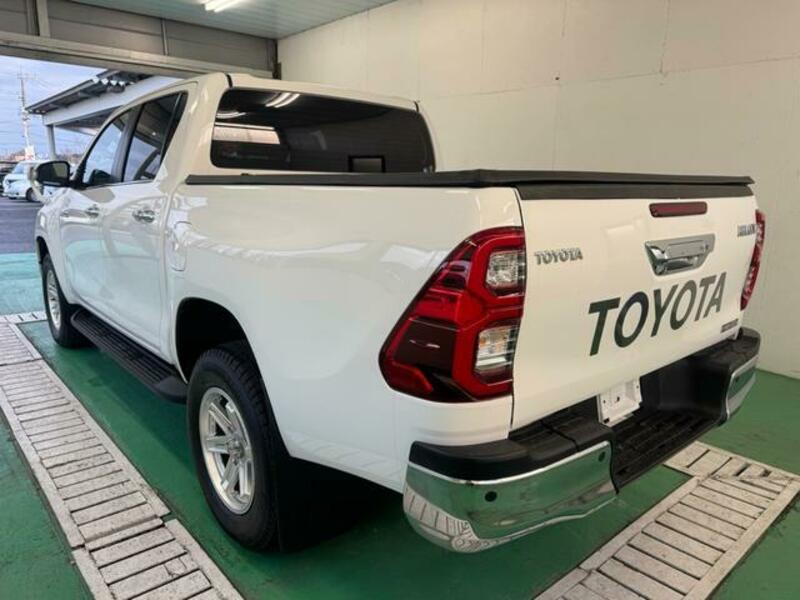 HILUX