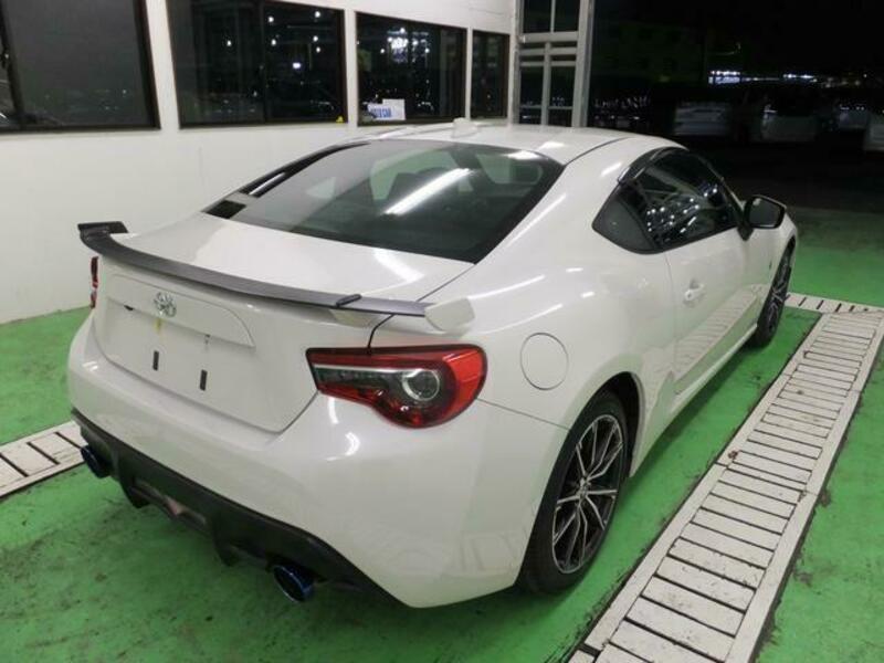 86