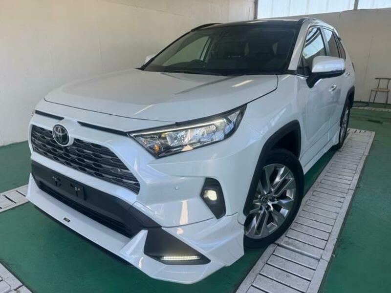 TOYOTA RAV4