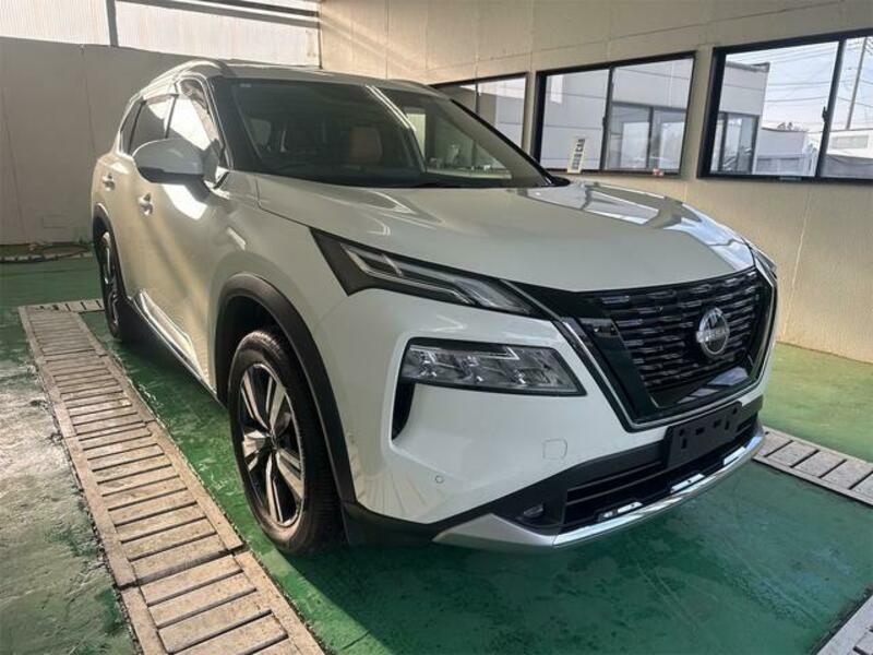 X-TRAIL