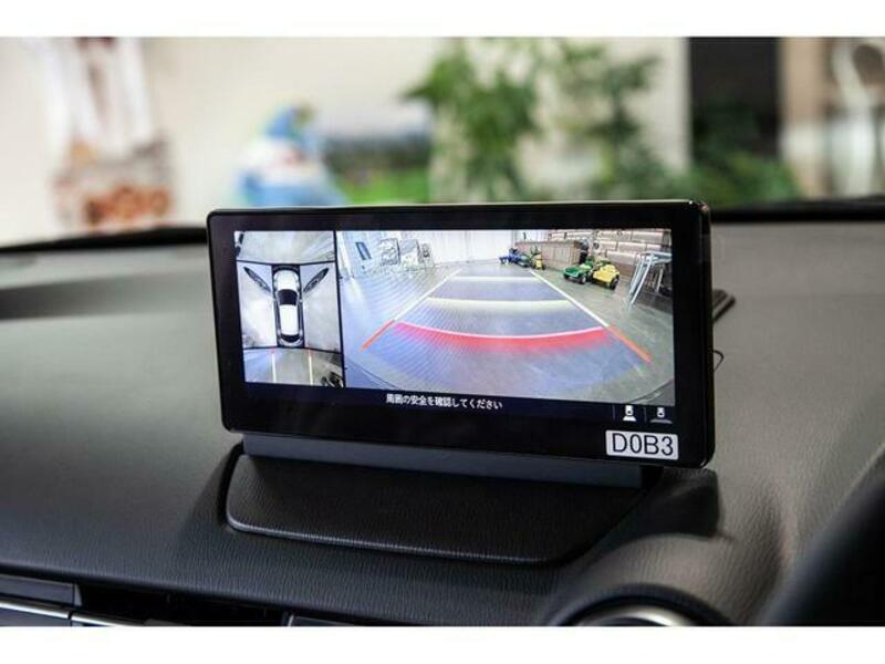 MAZDA2