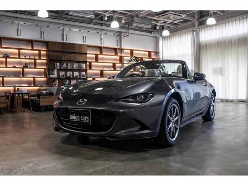 ROADSTER