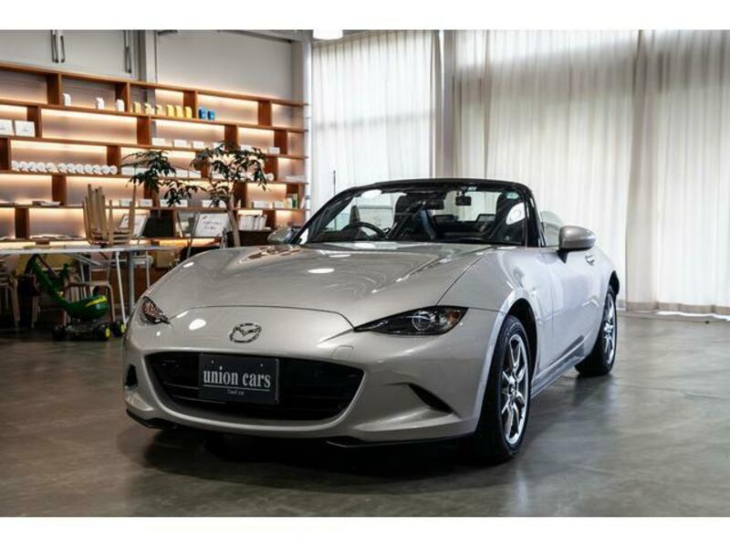 MAZDA ROADSTER