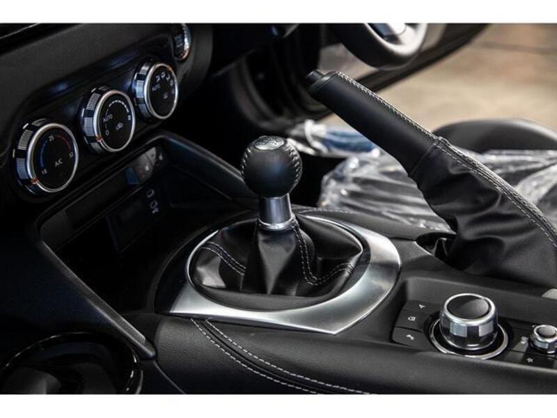 ROADSTER