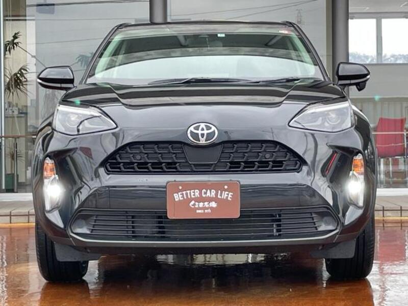 YARIS CROSS