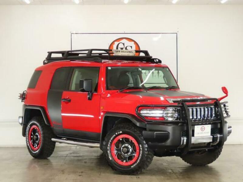 TOYOTA FJ CRUISER