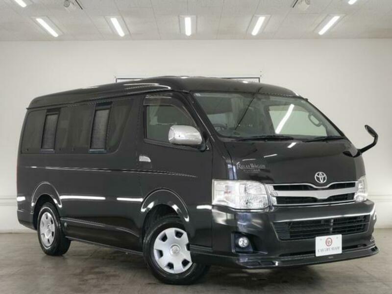 TOYOTA HIACE WAGON