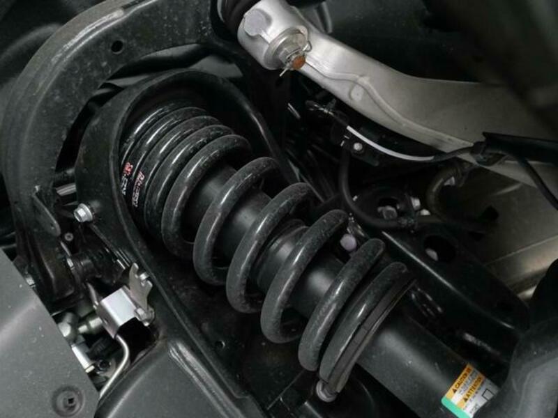 LAND CRUISER