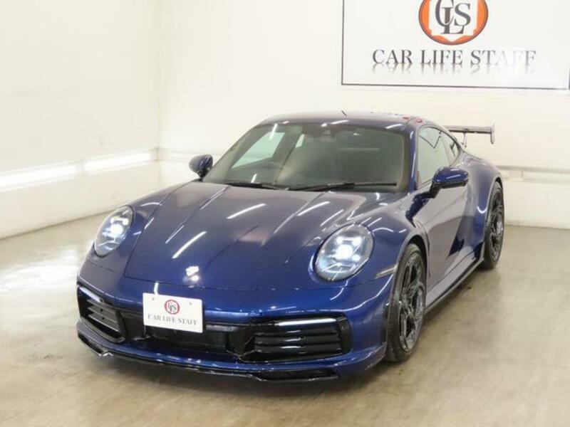 911