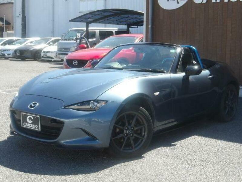 ROADSTER