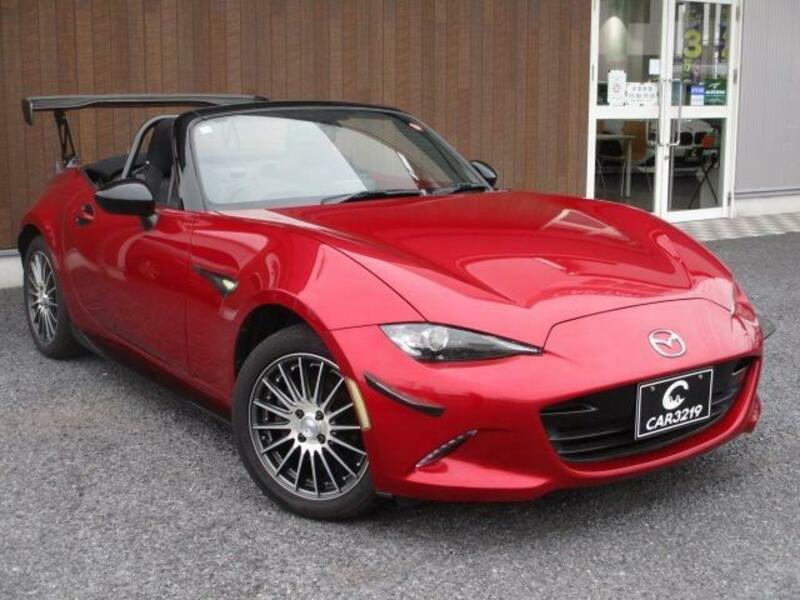 ROADSTER