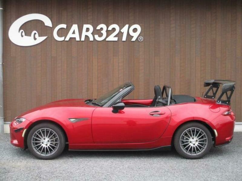ROADSTER