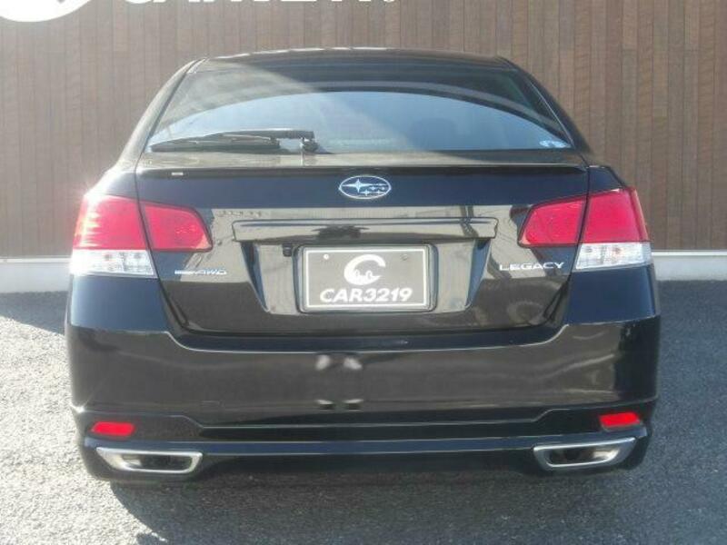 LEGACY B4