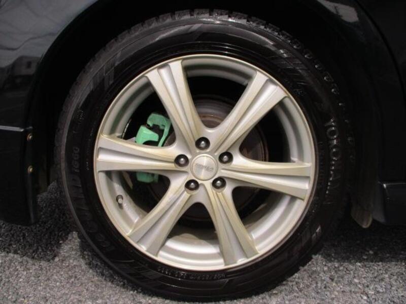 LEGACY B4
