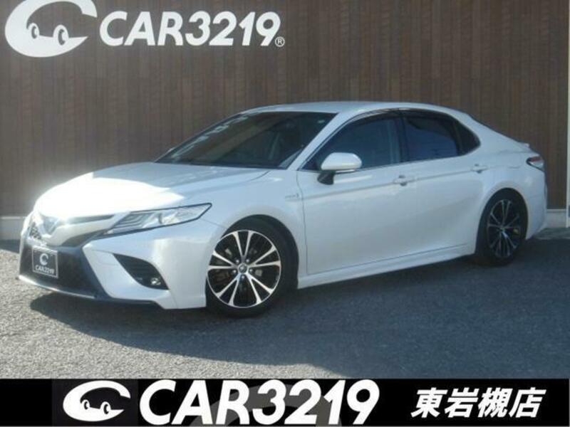 TOYOTA CAMRY