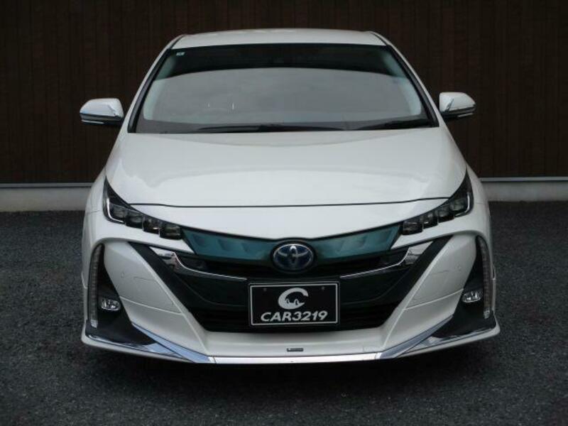 PRIUS PHV