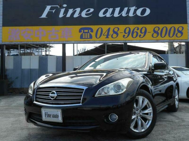 NISSAN FUGA