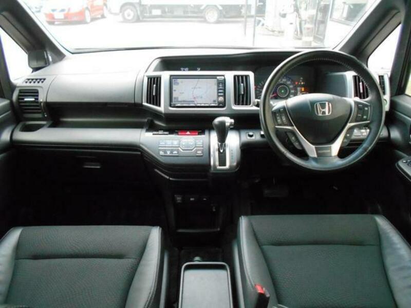 STEPWAGON SPADA