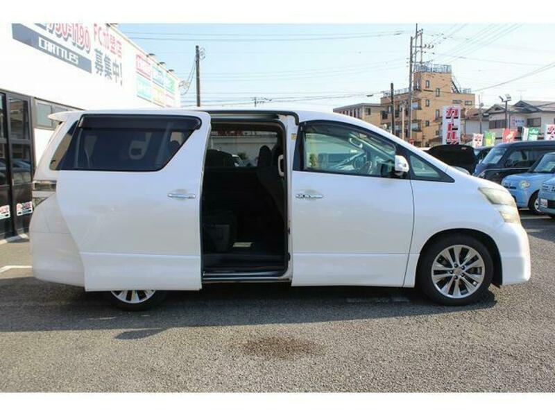VELLFIRE