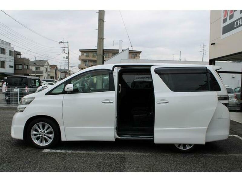 VELLFIRE