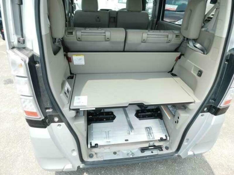 N BOX PLUS