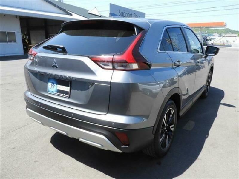 ECLIPSE CROSS