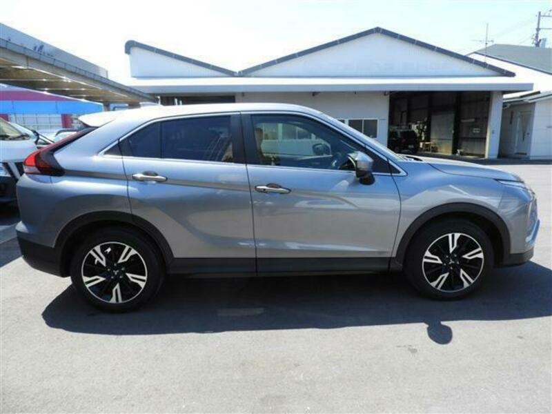 ECLIPSE CROSS