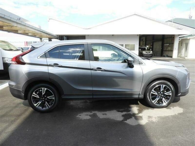 ECLIPSE CROSS
