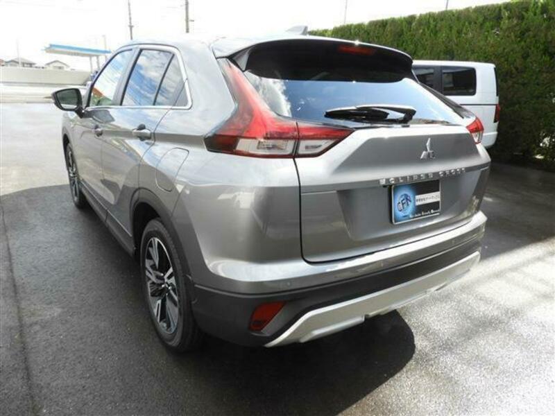 ECLIPSE CROSS