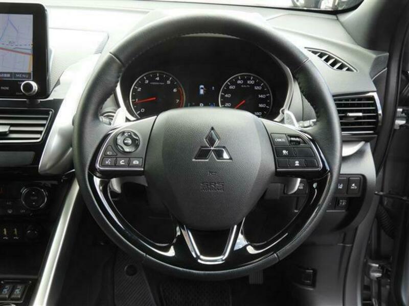 ECLIPSE CROSS