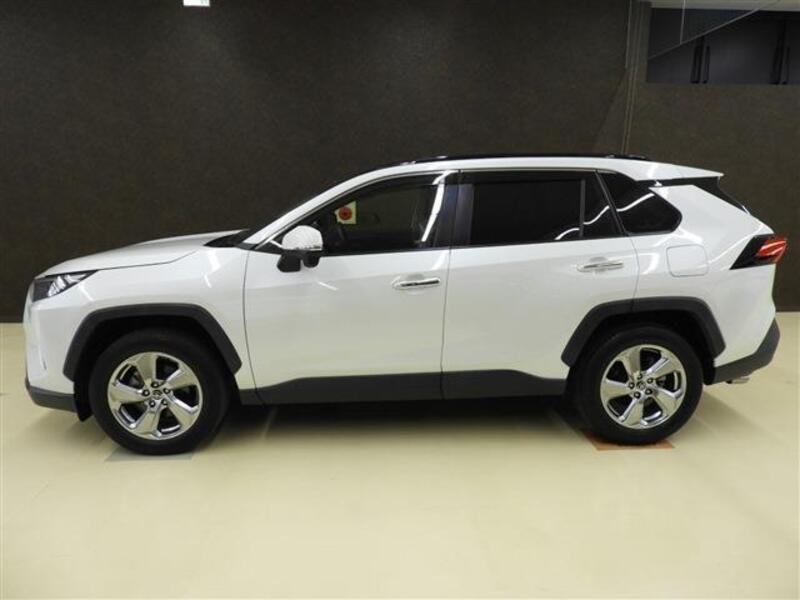 RAV4