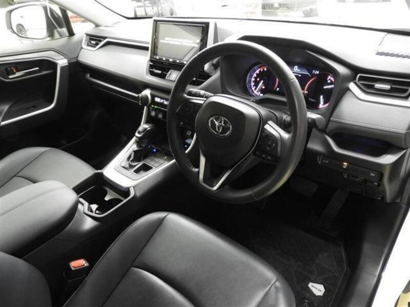 RAV4