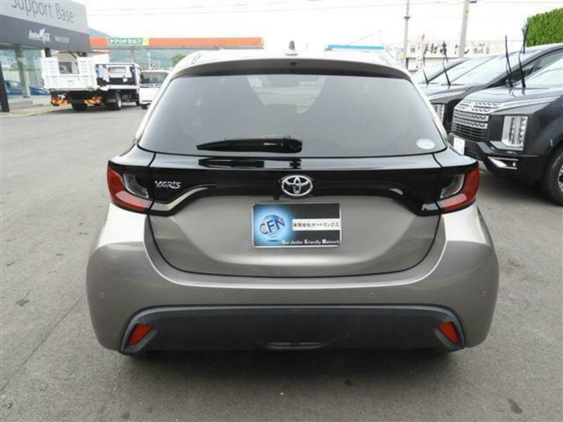 YARIS