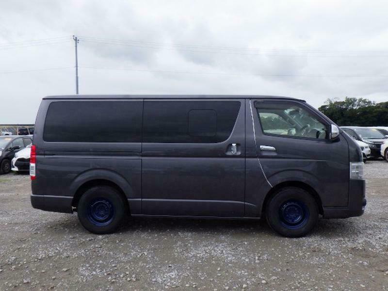 HIACE