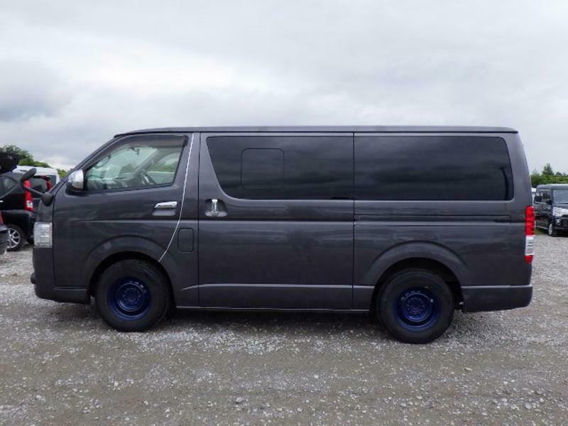 HIACE