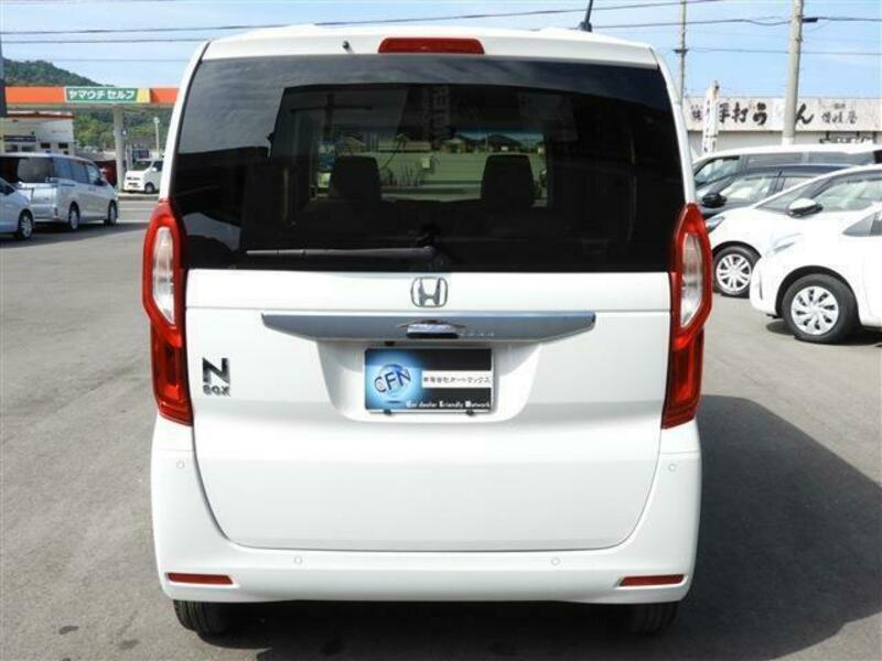 N BOX