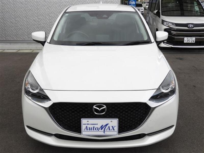MAZDA2