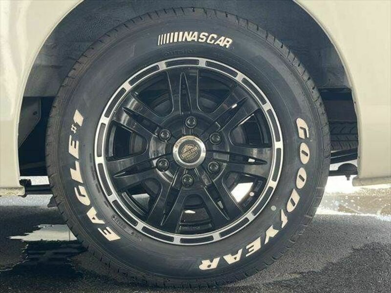 NV350 CARAVAN