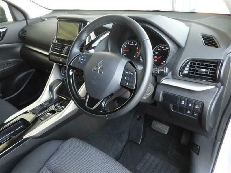 ECLIPSE CROSS