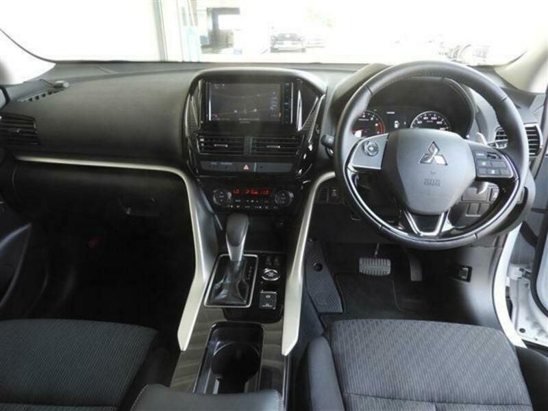 ECLIPSE CROSS