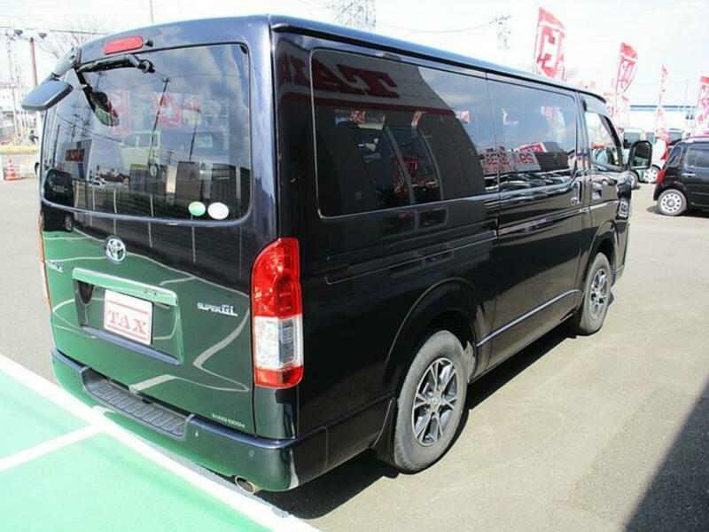 HIACE VAN