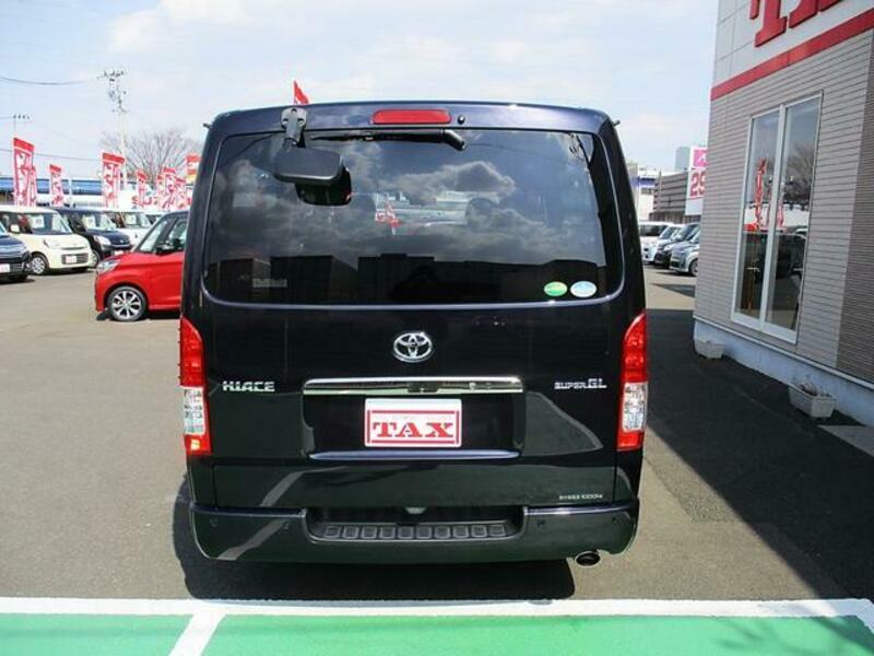 HIACE VAN