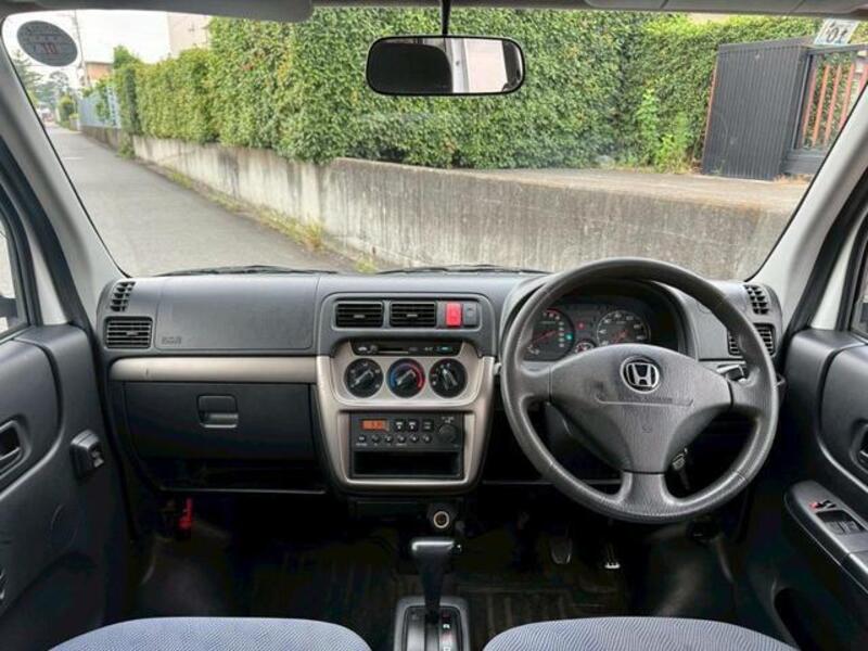 ACTY VAN