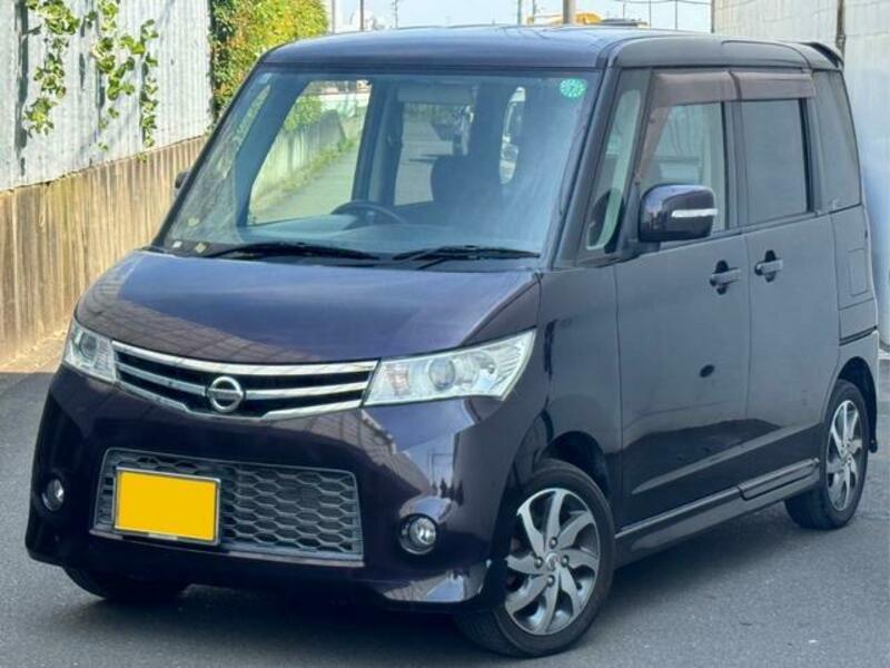 NISSAN ROOX