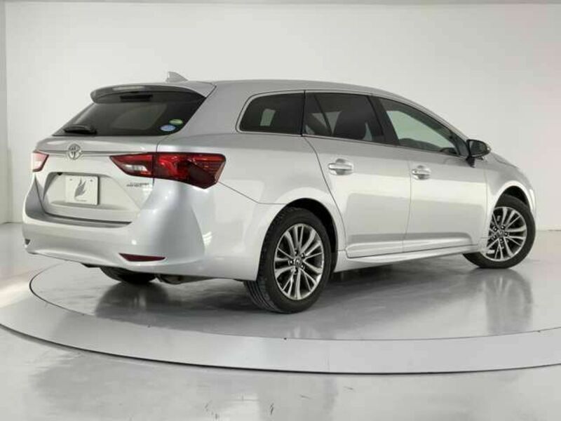 AVENSIS WAGON