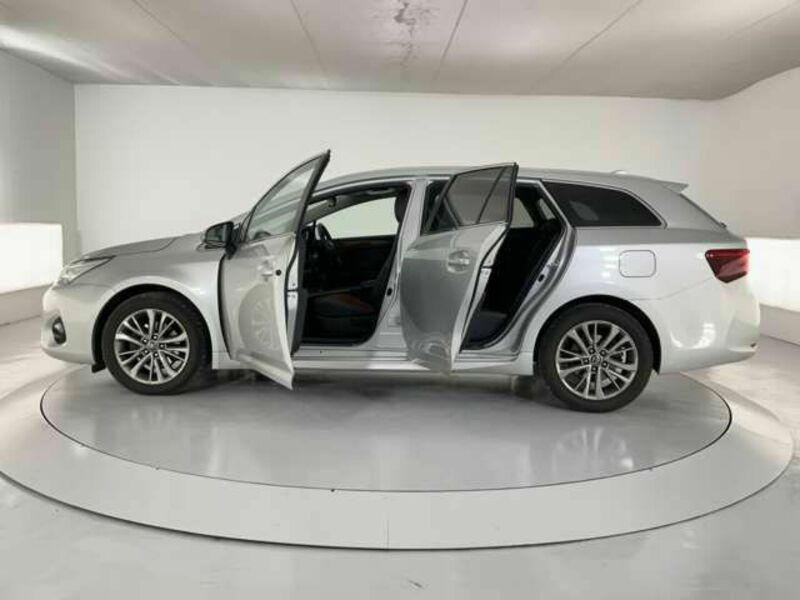 AVENSIS WAGON